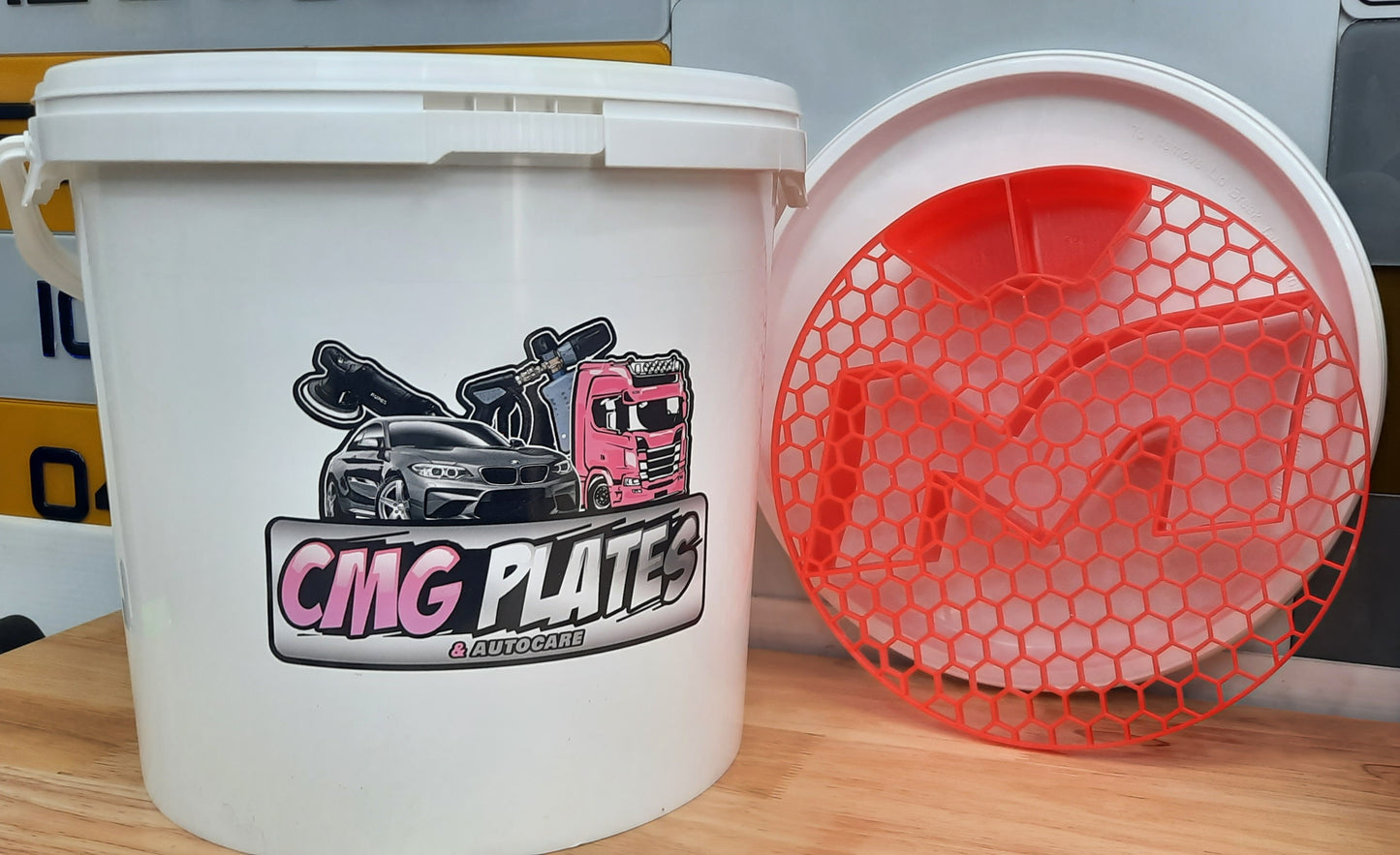 15 Litre CMG Detailing Bucket & Grit Guard