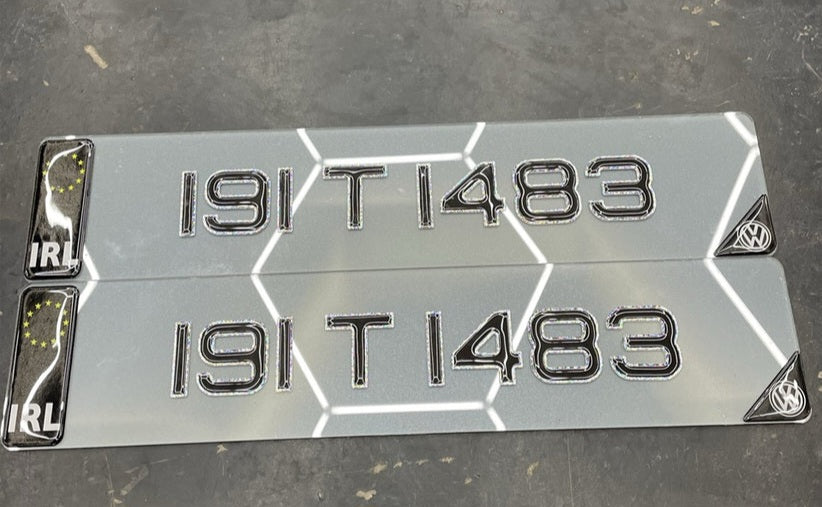 3D Silver Gel Tinted Plates Pair