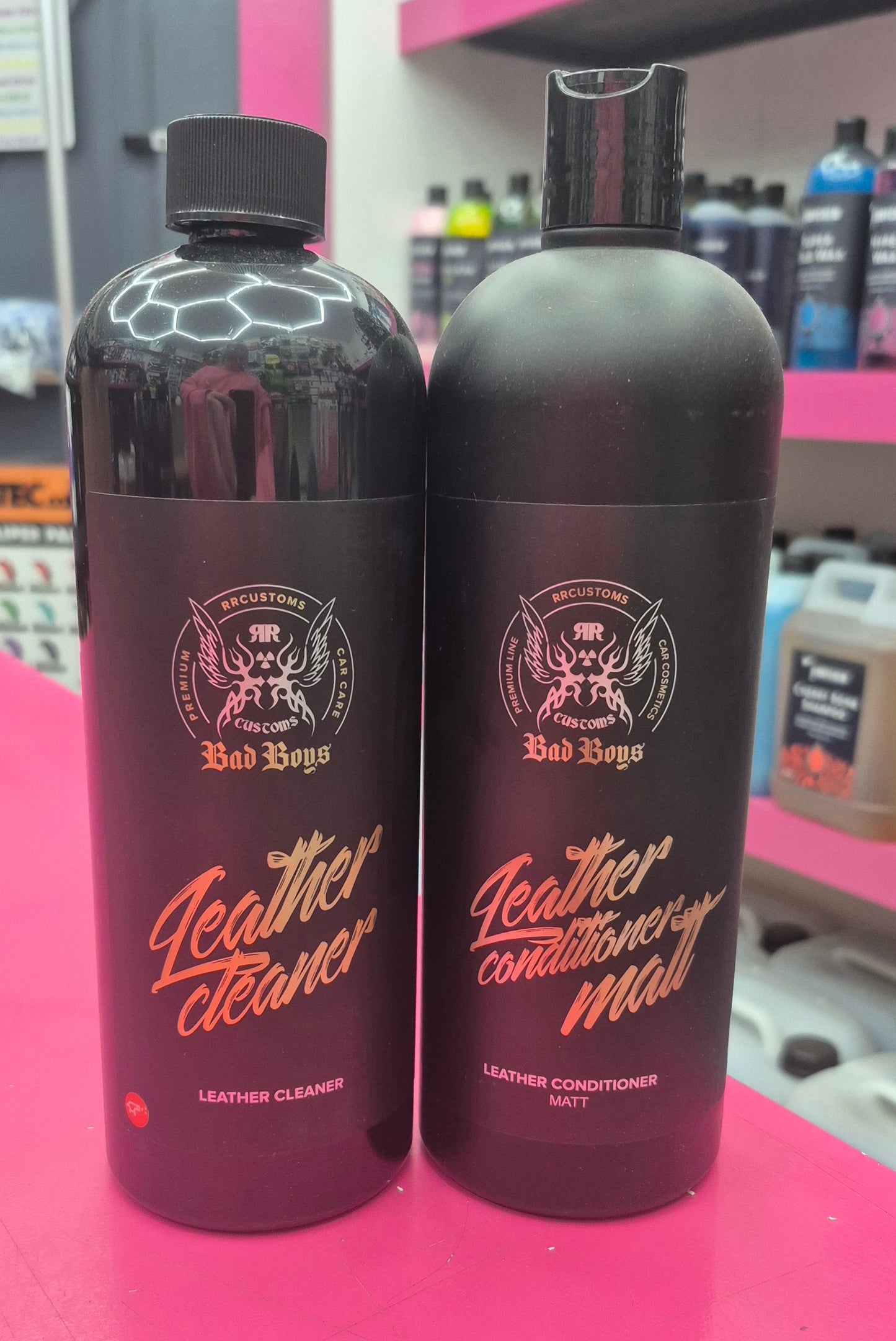 BadBoys Leather Cleaner Strong 1 litre & Leather Conditioner 1 litre