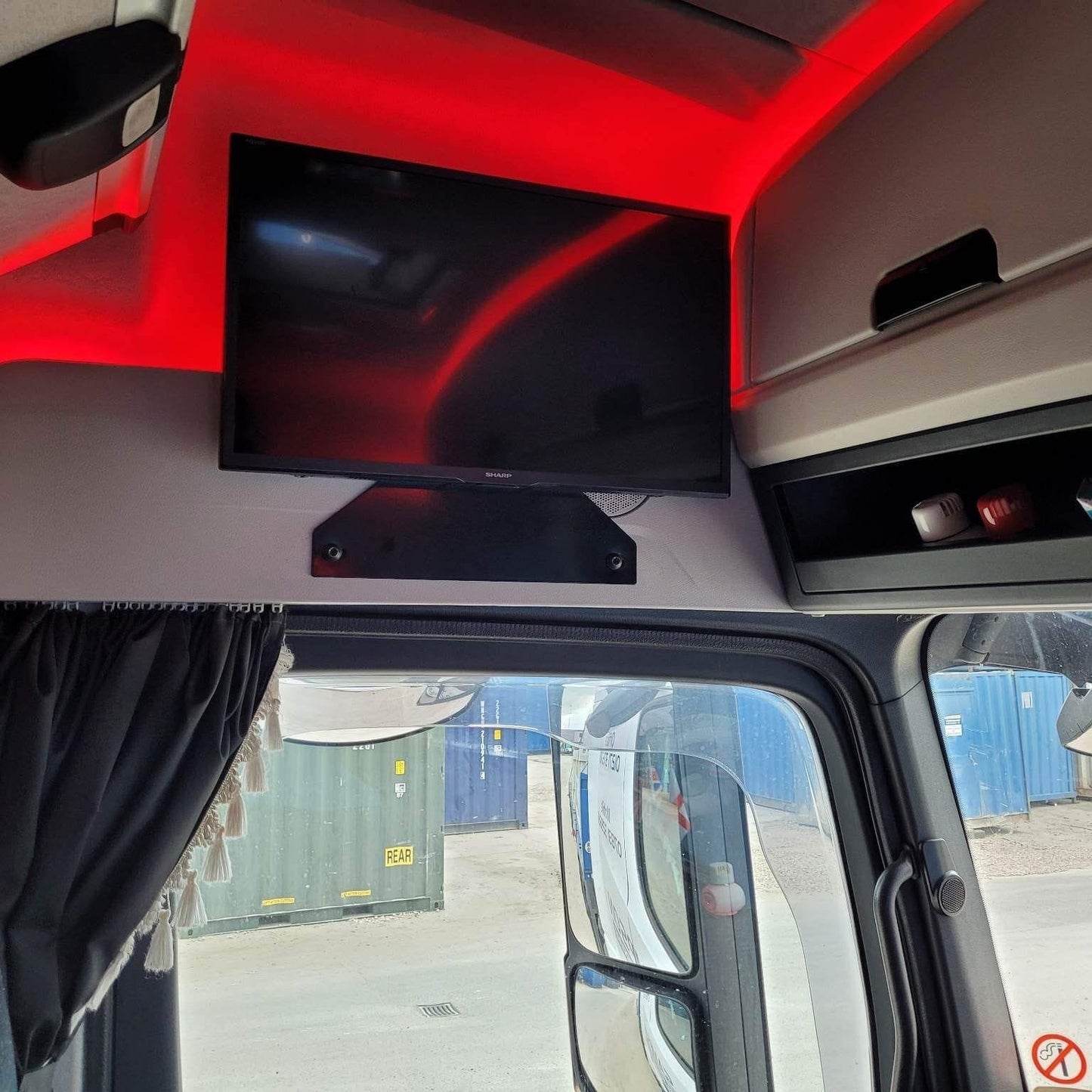 Mercedes Actros Over Door TV Mounting Bracket